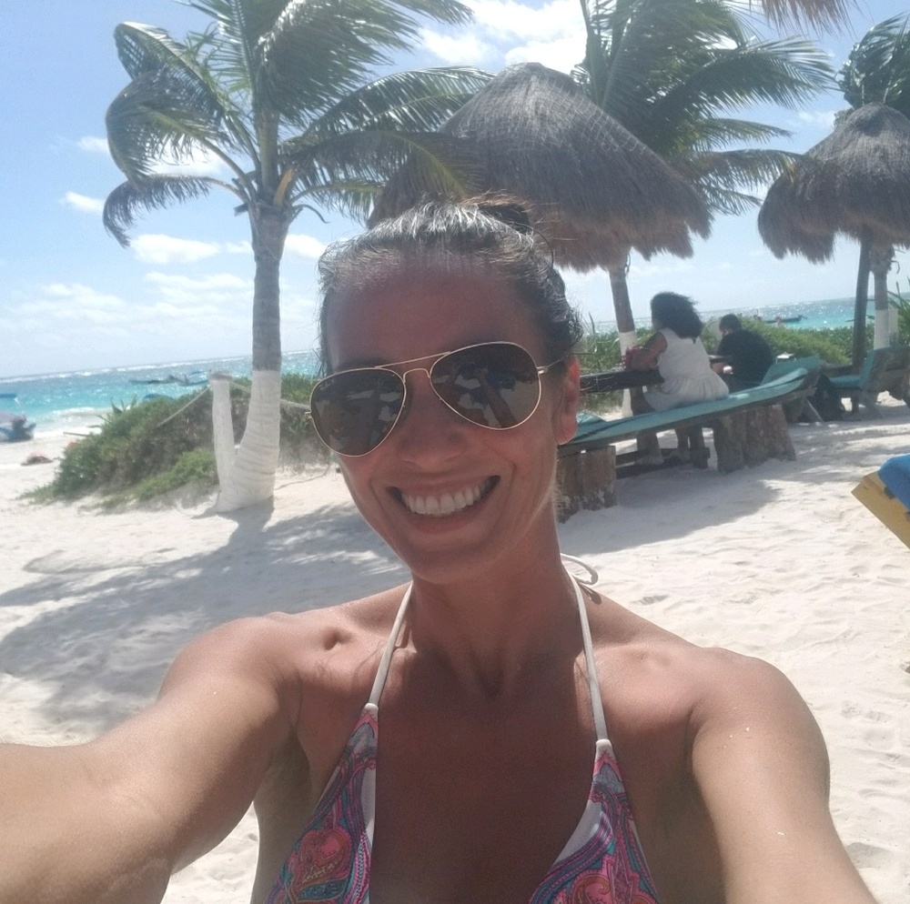 Meet your Posher, Lizzie